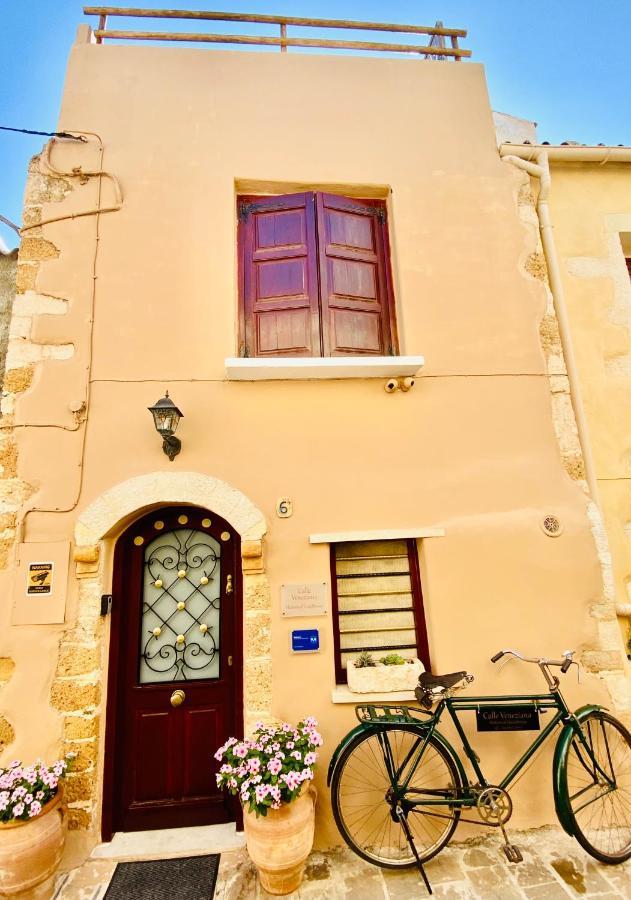 Calle Veneziana Chrissi Akti Chania Exterior foto