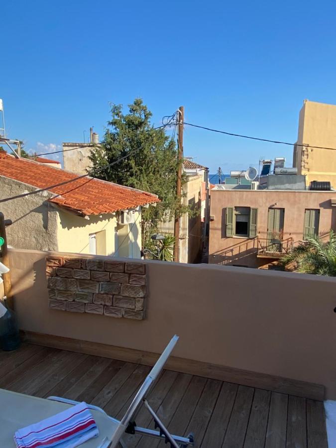 Calle Veneziana Chrissi Akti Chania Exterior foto