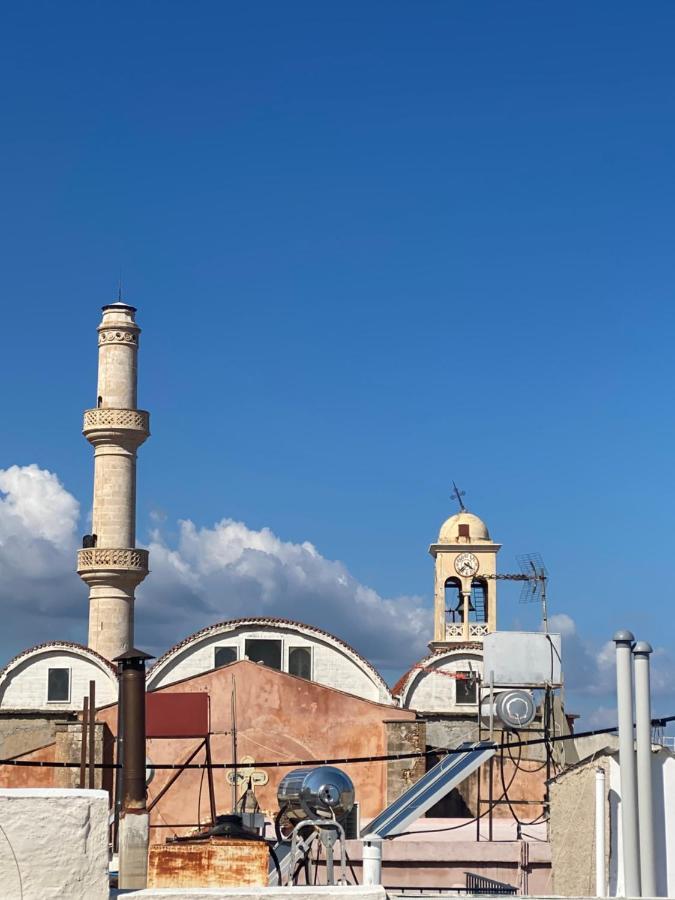Calle Veneziana Chrissi Akti Chania Exterior foto