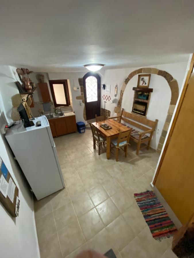 Calle Veneziana Chrissi Akti Chania Exterior foto